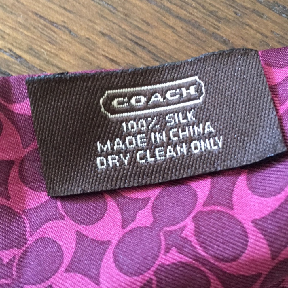 Cosch scarf. - Picture 4 of 4